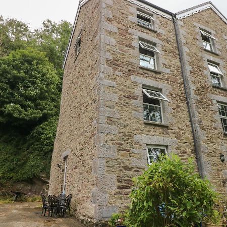Вилла The Old Mill Милфорд-Хейвен Экстерьер фото